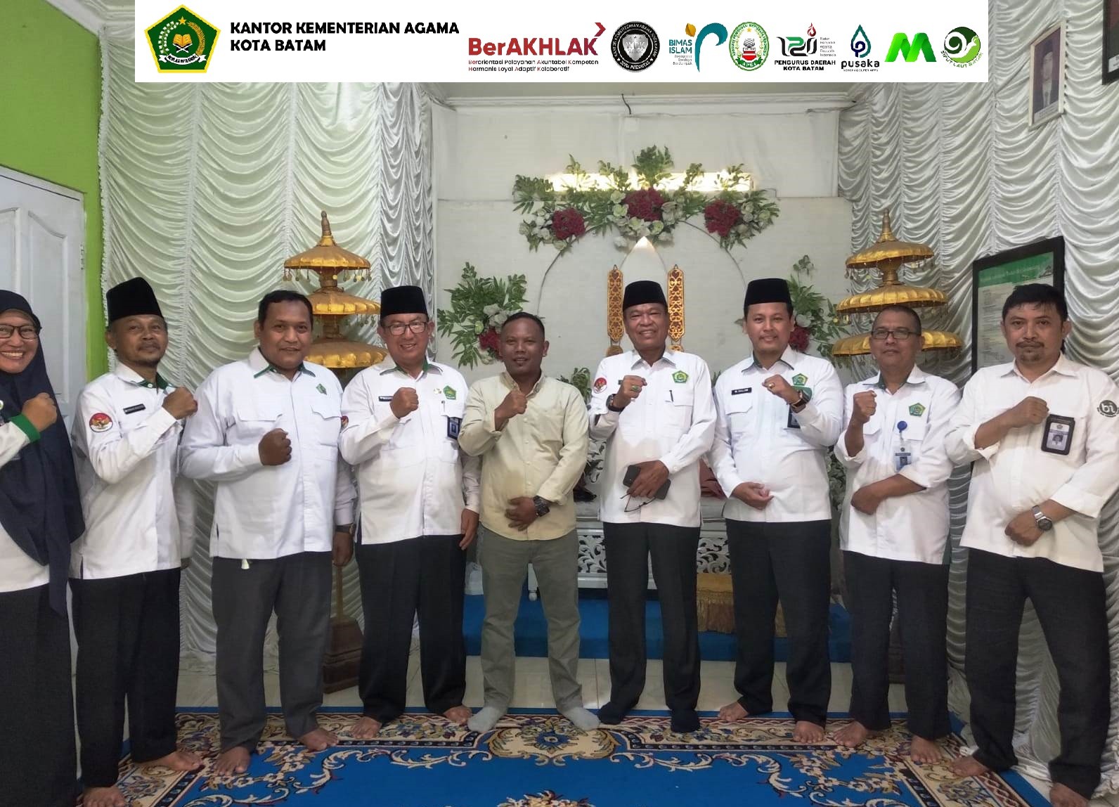 Kabid Bimas Islam Kanwil Kemenag Kepri Kunjungi KUA Nongsa, Apresiasi Kekompakan Pegawai